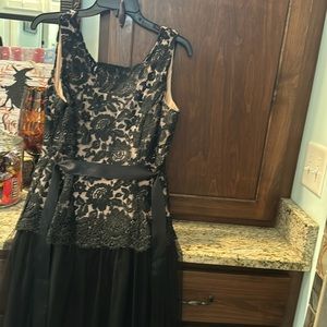 Beautiful dress worn once